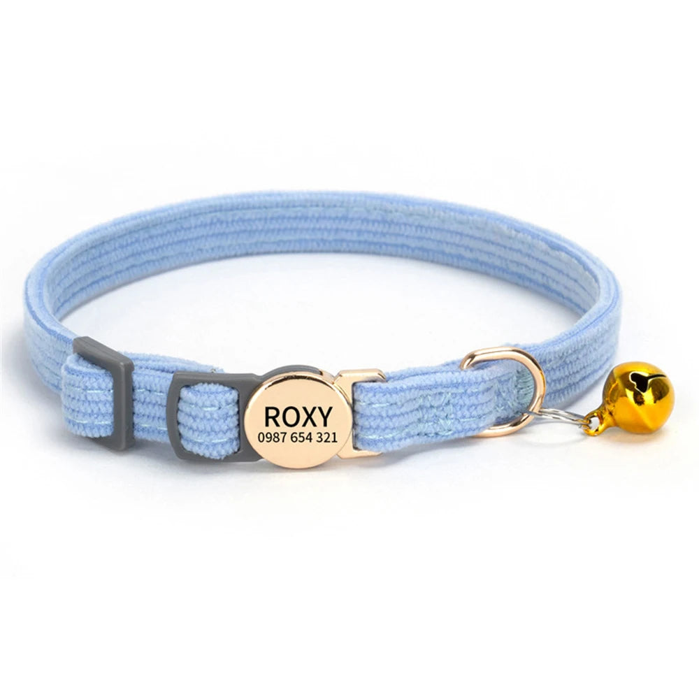 Collier en velours côtelé gravé pour chat