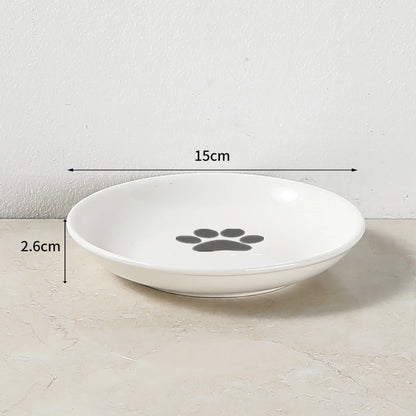 Assiette en céramique et support surélevé